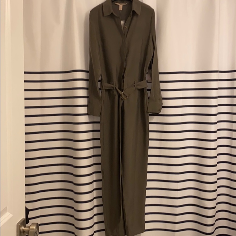 Olive Green Jumpsuit 😍😍😍